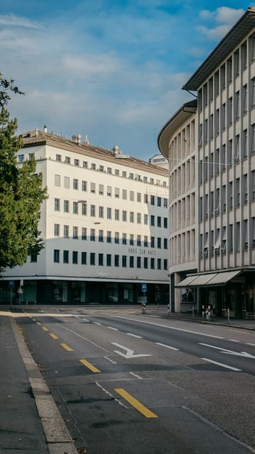 Photograph 25